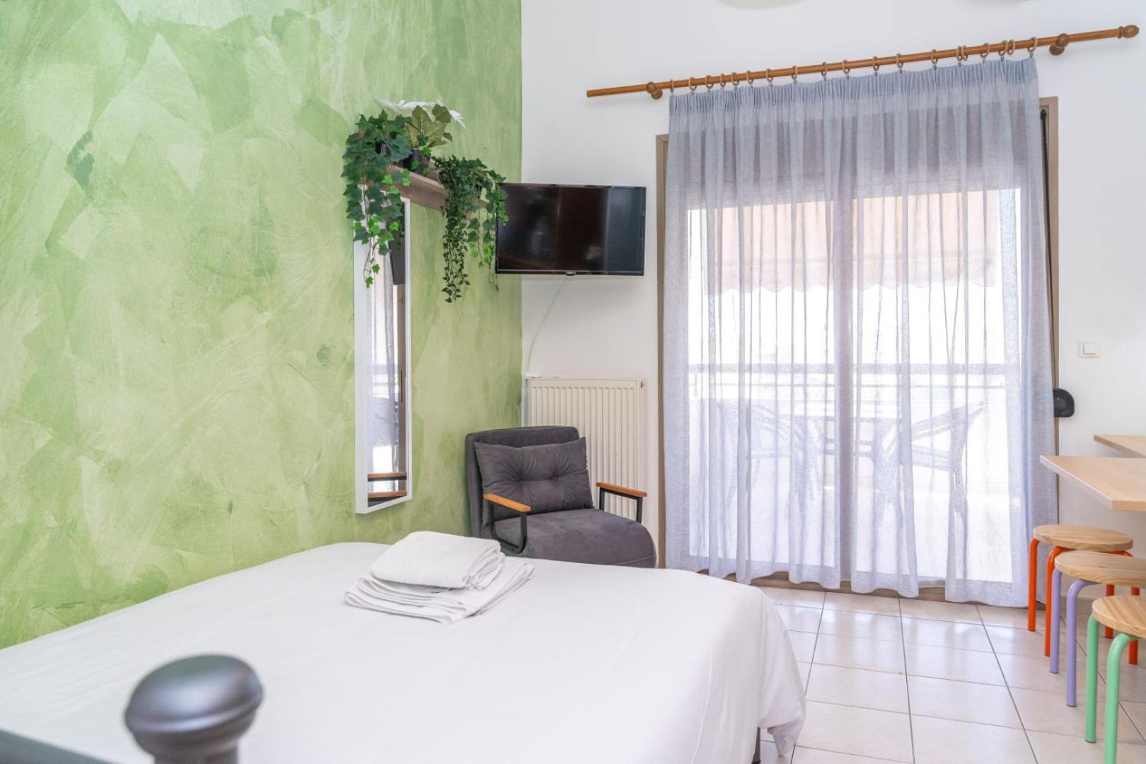 Kosmos Sercvice Apartment Beautiful Studio 2 With Additional Cost Parking テッサロニキ エクステリア 写真