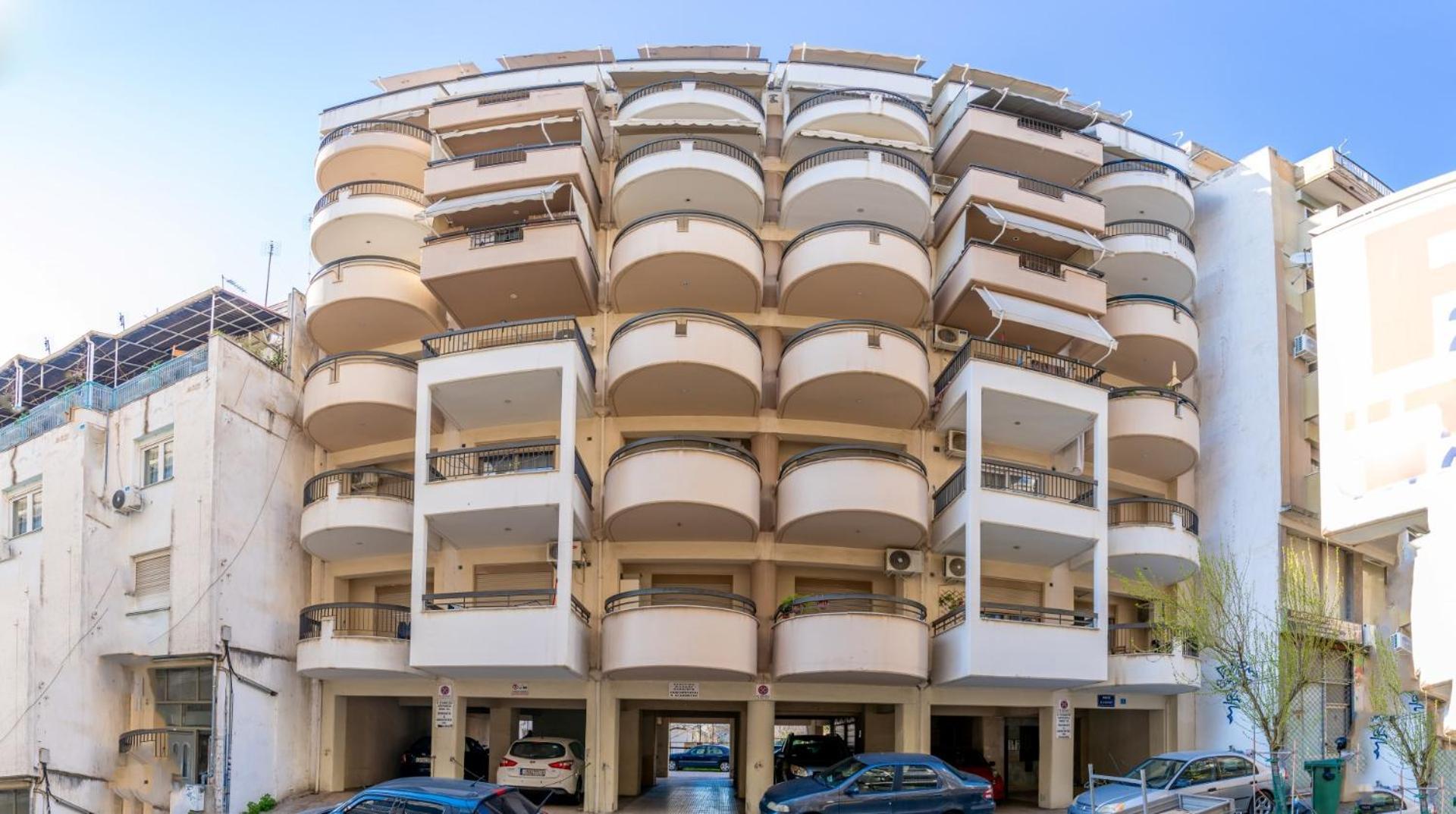 Kosmos Sercvice Apartment Beautiful Studio 2 With Additional Cost Parking テッサロニキ エクステリア 写真